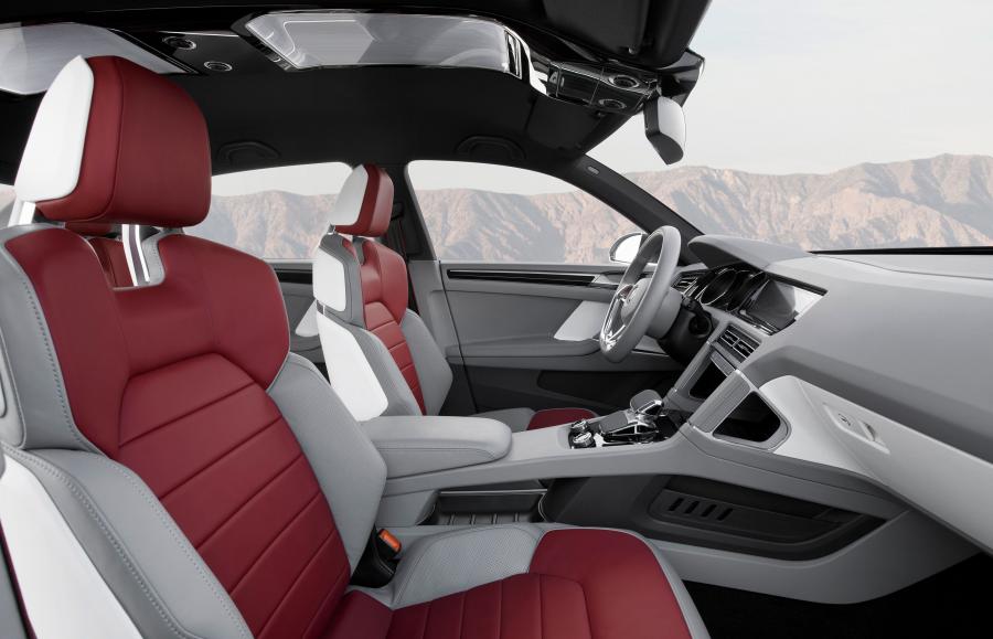  Volkswagen Cross Coupe Concept 2011 года  (фото 2 из 22)